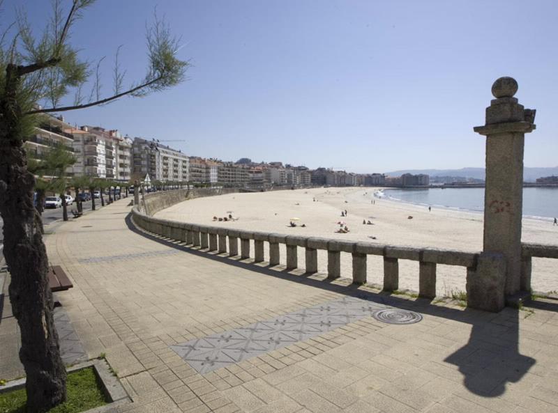 Bonito Apartamento En La Playa Sanxenxo Bagian luar foto